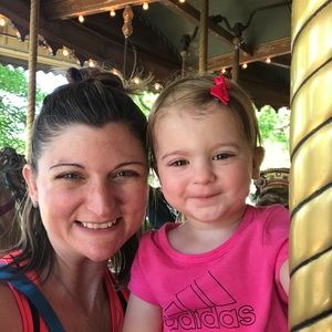 Meet your Posher, Afton